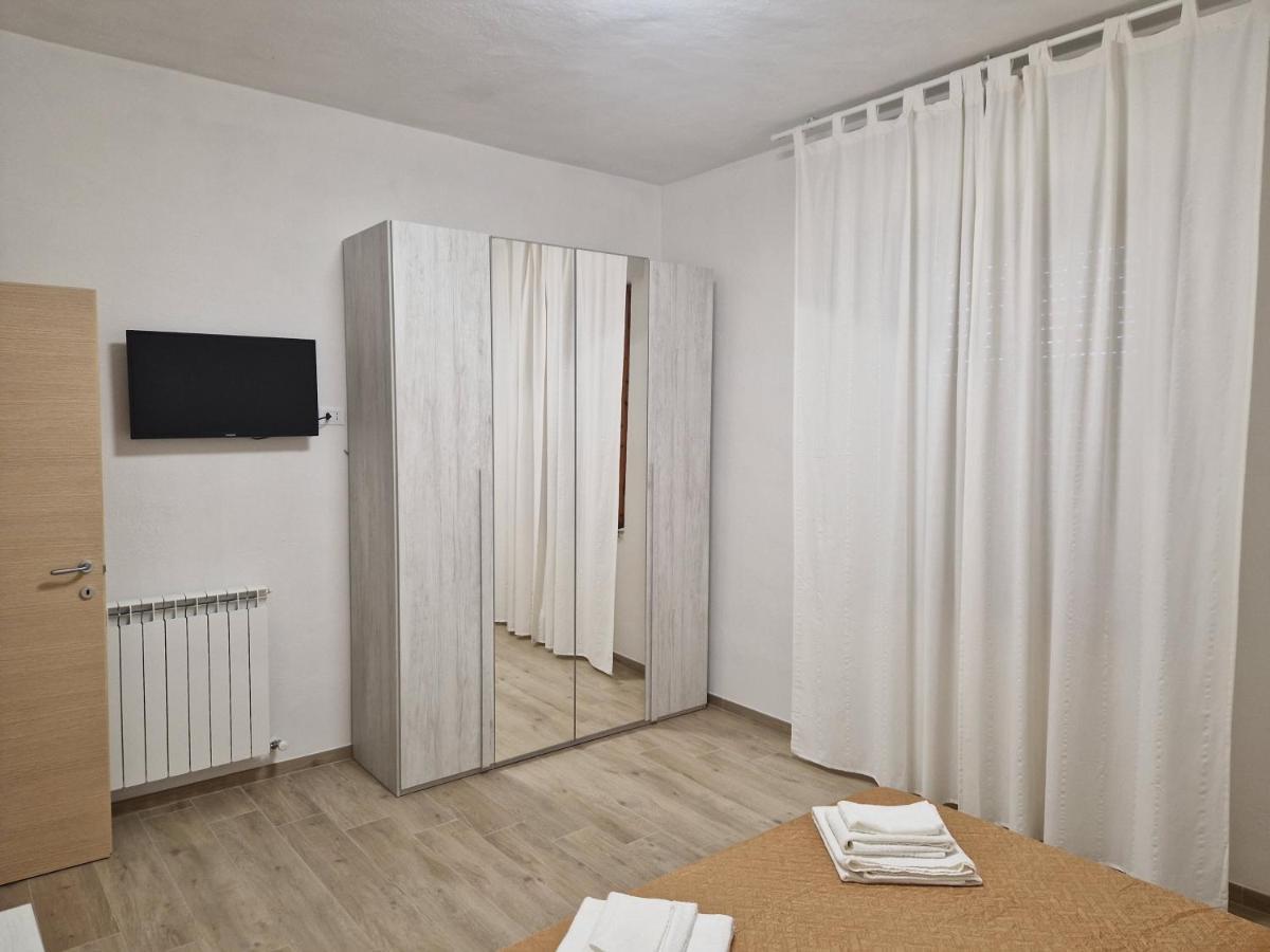 Agriturismo Montepinci モンタルチーノ エクステリア 写真